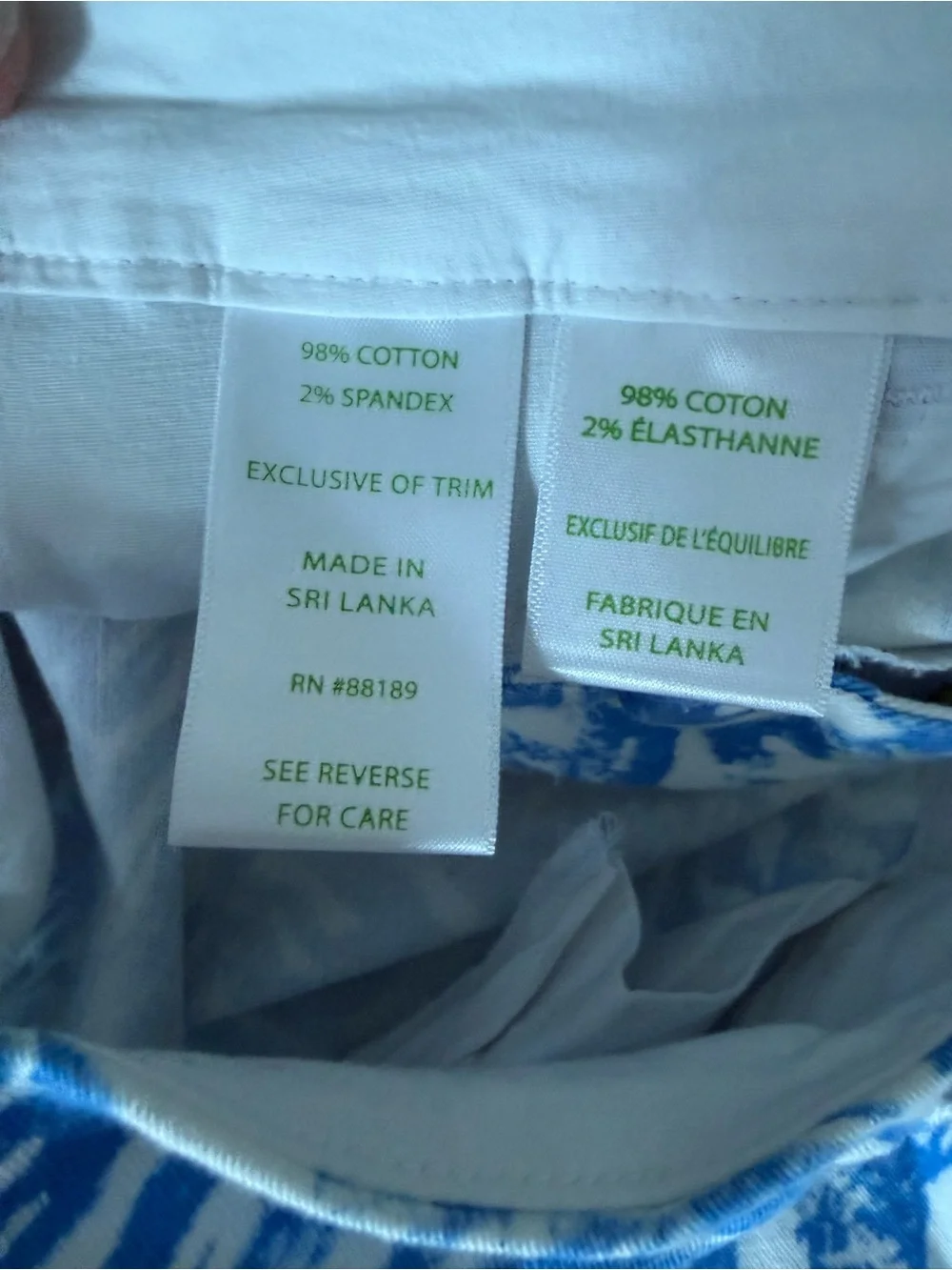 Lilly Pulitzer Sadie Stretch Crop Chino pants in a blue and white Size 10 E01